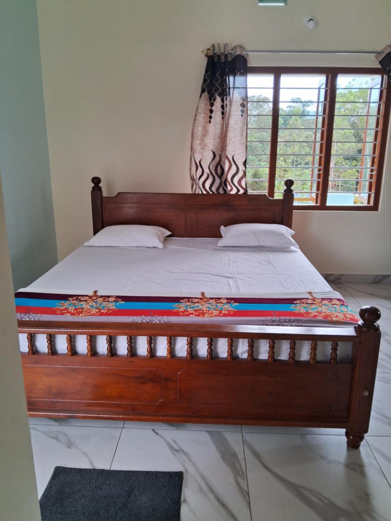 Coorg Teakwood Treasure Homestay 마디케리 외부 사진